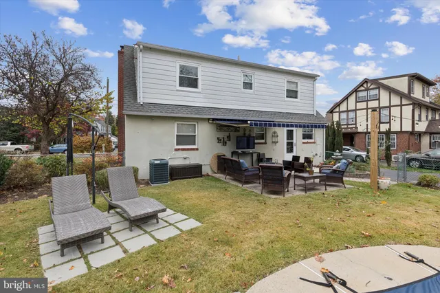 $589,900 | 2142 Woodlawn Avenue, Glenside, PA 19038