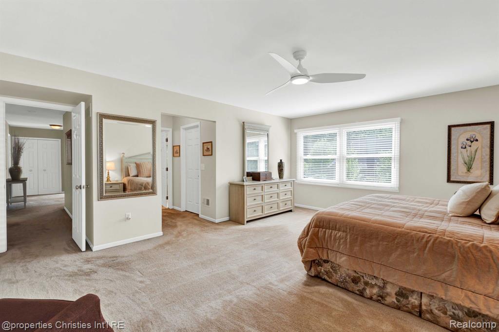 3198 Courtfield Drive Rochester Hills, MI 48309 - Photo 30 of 53