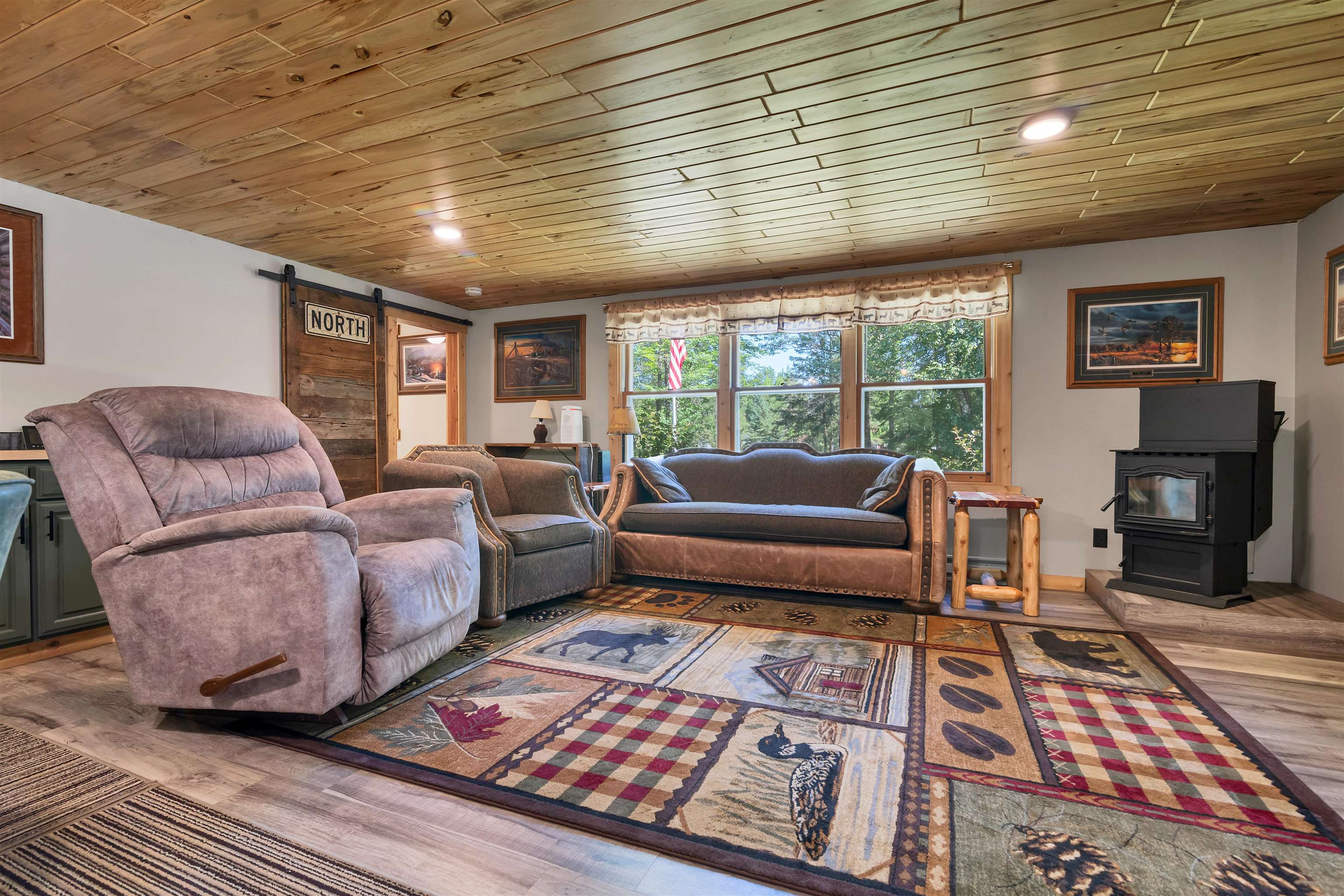 W13185 Ranch Road Crivitz, WI 54114 - Photo 7 of 46