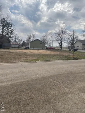 $15,000 | 315 Jackson Street, Sikeston, MO 63801