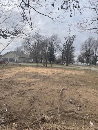 $15,000 | 315 Jackson Street, Sikeston, MO 63801