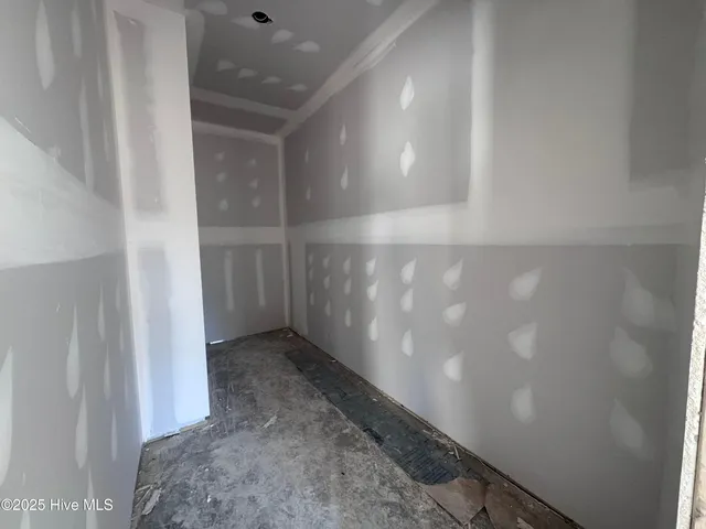 $295,900 | 3696 Drew Farmer Road, La Grange, NC 28551