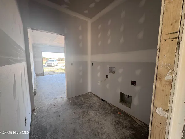 $295,900 | 3696 Drew Farmer Road, La Grange, NC 28551