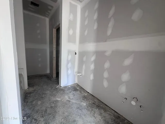 $295,900 | 3696 Drew Farmer Road, La Grange, NC 28551