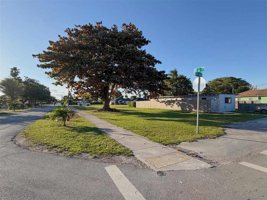 548 Southwest 6th Terrace Homestead, FL 33030 - Photo 9 of 13 a view of a park with large trees