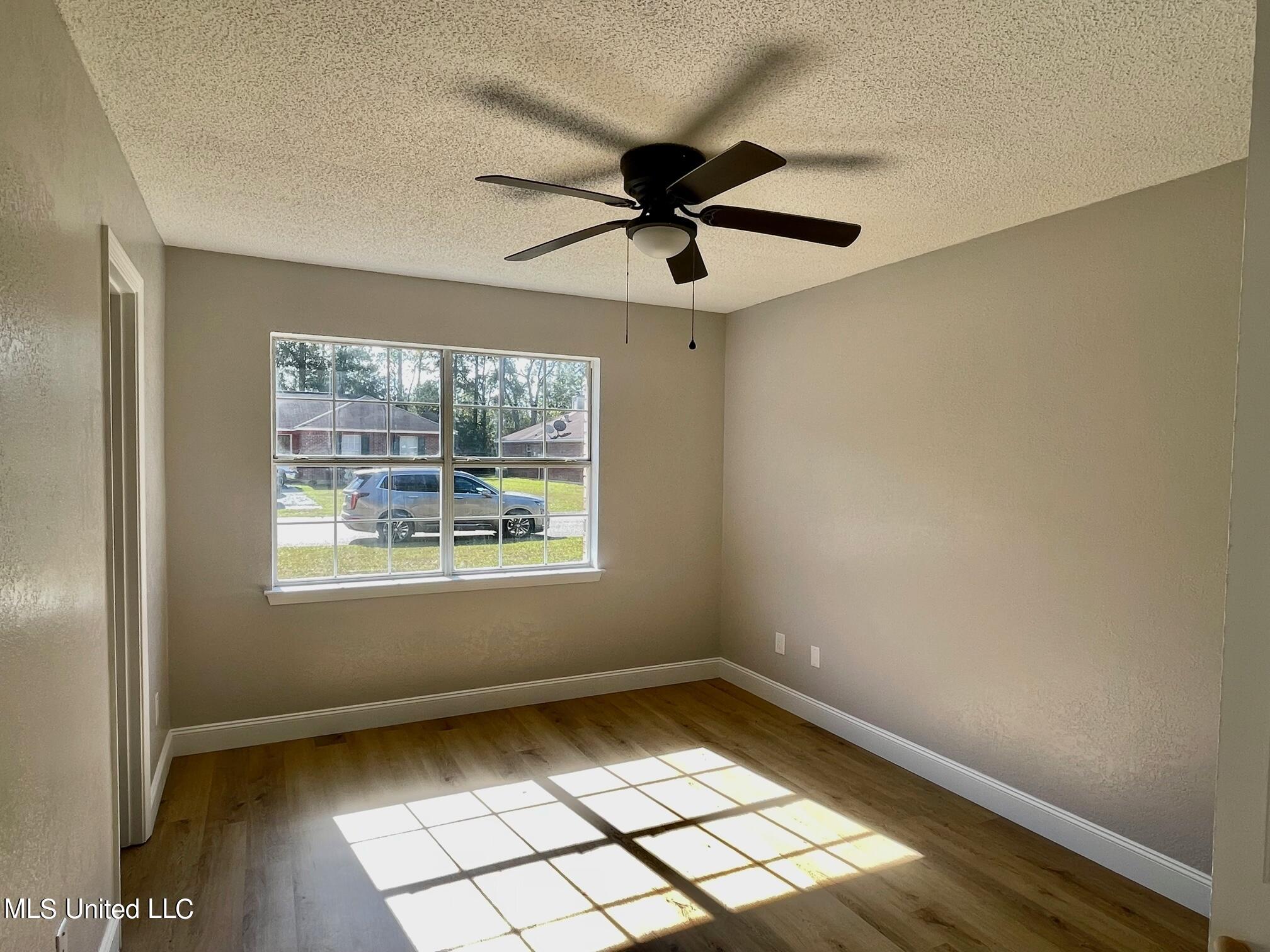 1500 Springridge Road Gautier, MS 39553 - Photo 20 of 23 IMG_8672