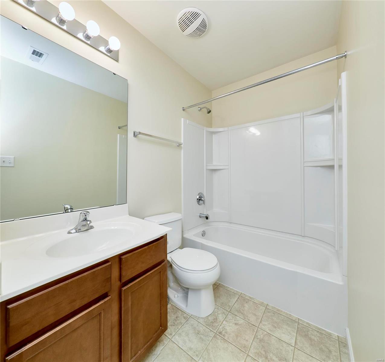 5518 Wavecrest Circle St. Charles, MO 63304 - Photo 15 of 25