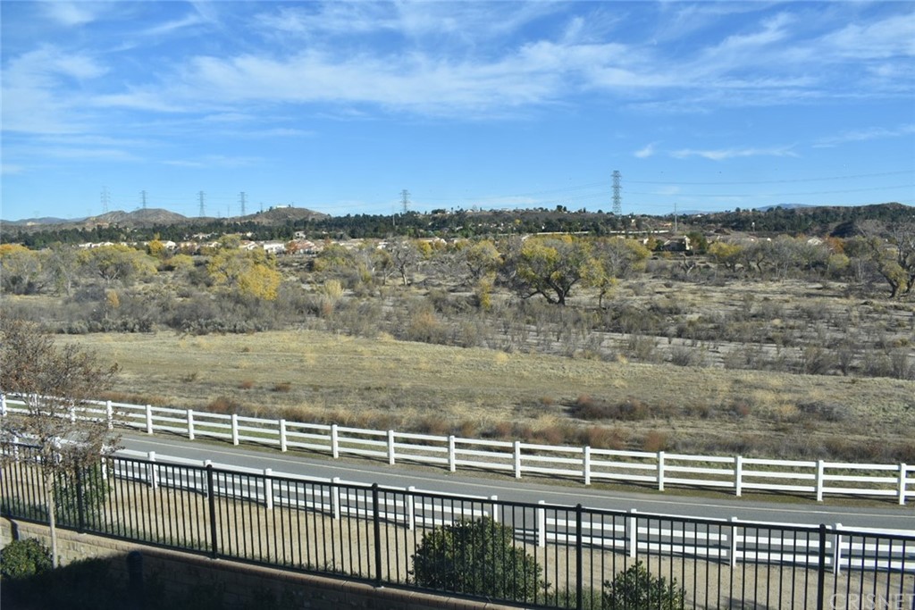 28614 North Pietro Drive Valencia, CA 91354 - Photo 8 of 8