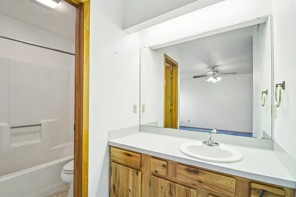 $235,000 | 102 Stubblefield Drive, Elgin, TX 78621