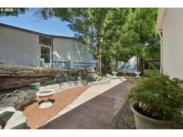 $157,000 | 8434 Heritage Court, Unit 19, Clackamas, OR 97015