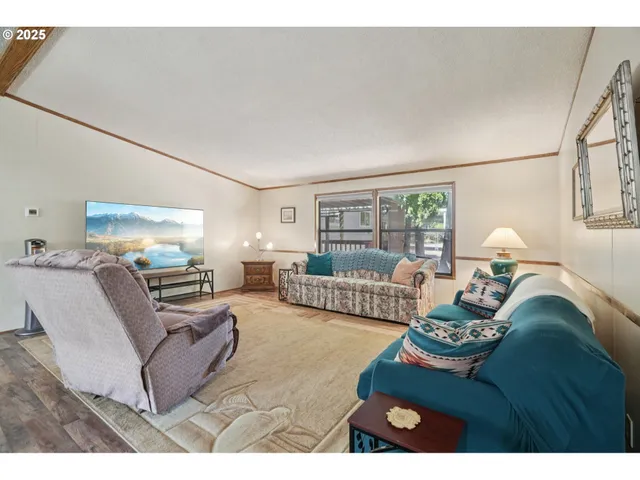 $157,000 | 8434 Heritage Court, Unit 19, Clackamas, OR 97015