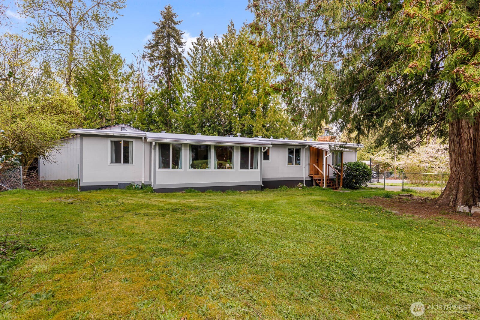 18405 Southeast 162nd Street Renton, WA 98058 - Photo 2 of 25