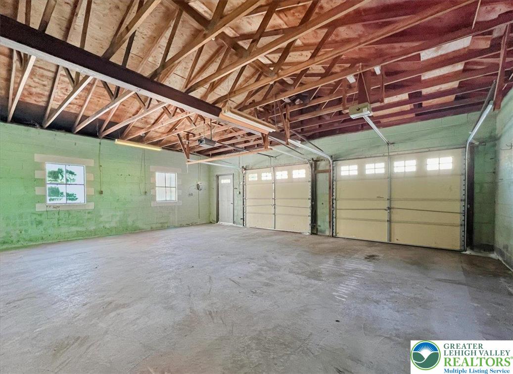 1333 Ridge Trail Easton, PA 18040 - Photo 28 of 34 a view of an empty room
