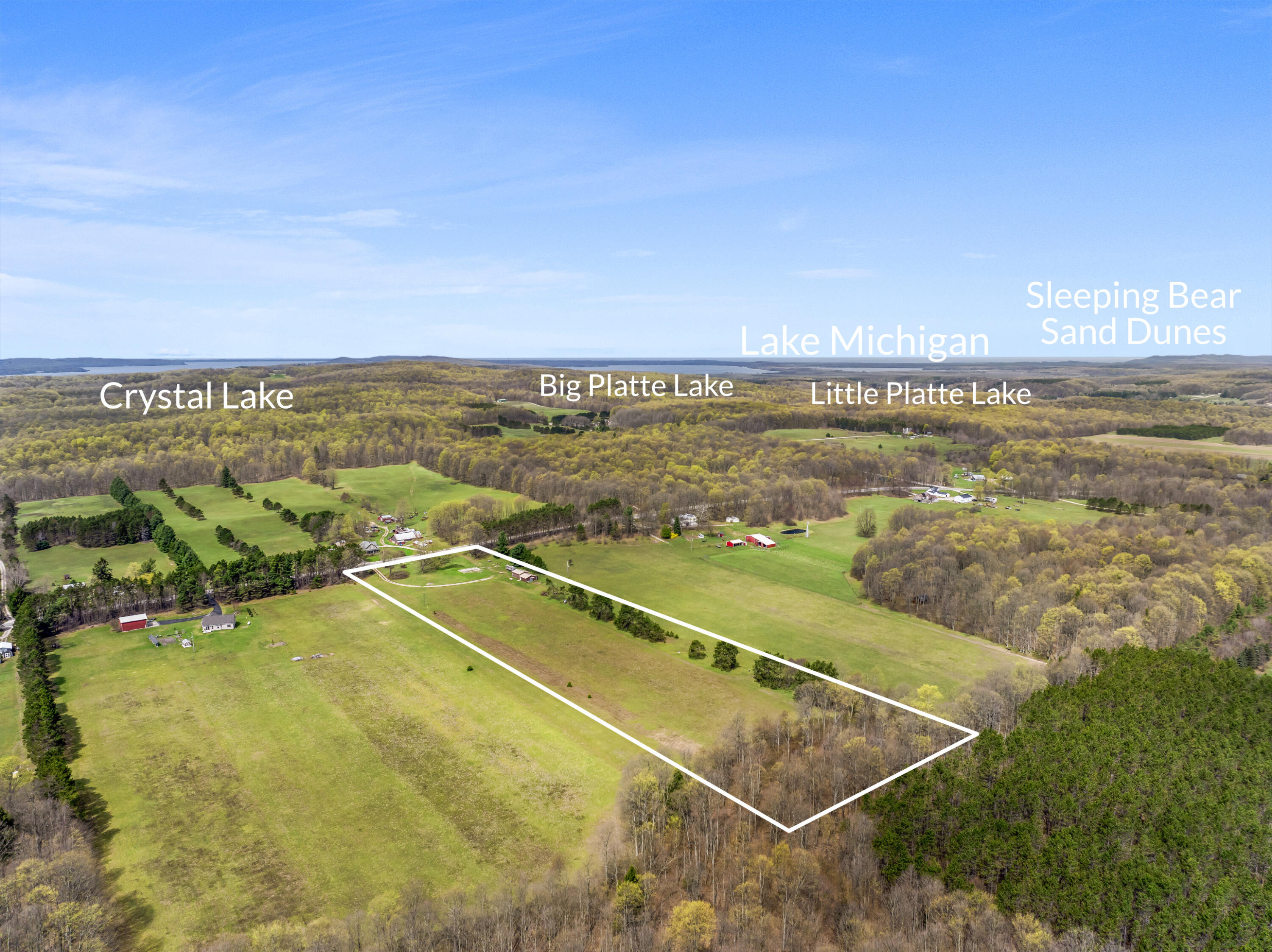 167 North Pioneer Road Beulah, MI 49617 - Photo 12 of 14 DJI_20260427121259_0078_D