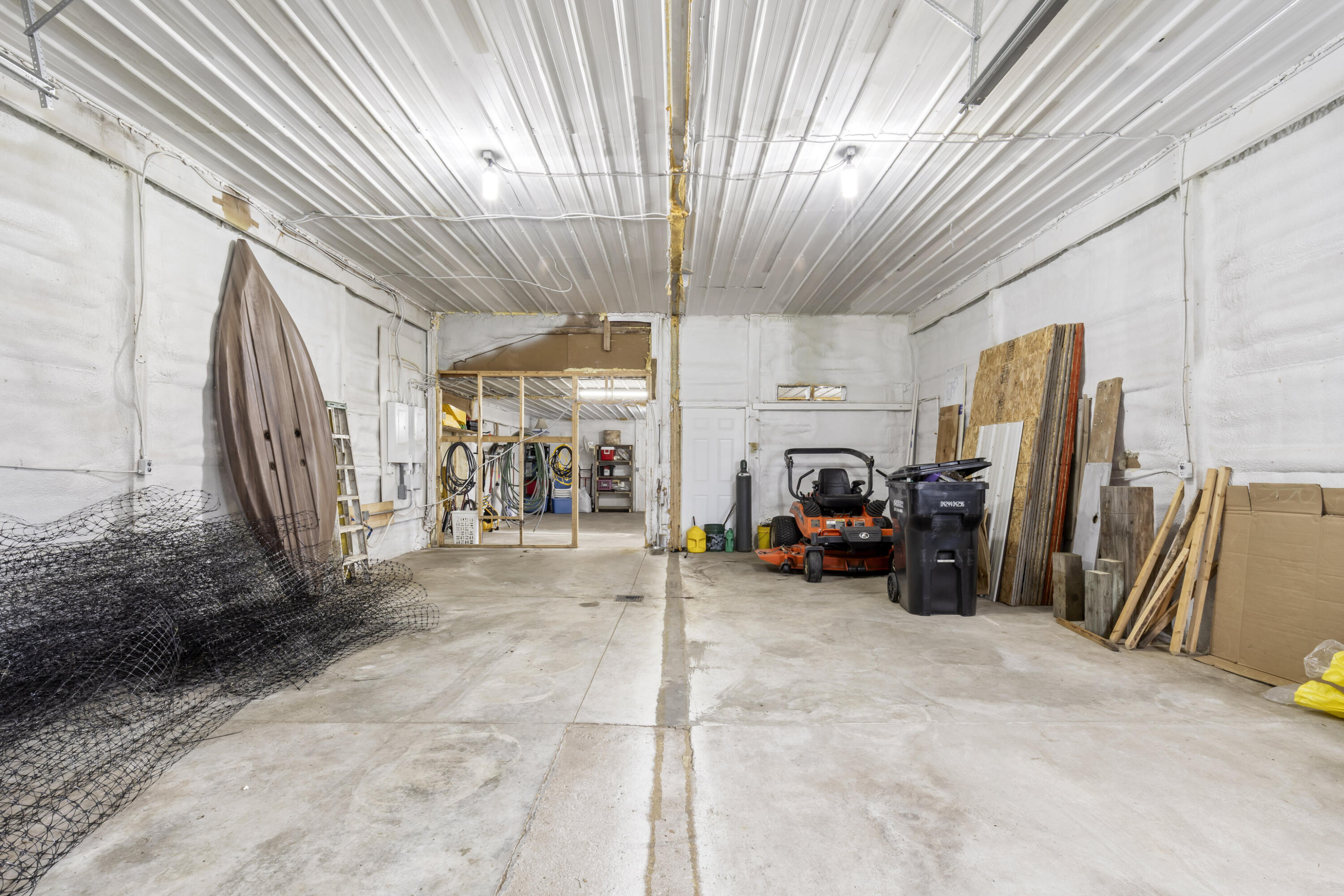 167 North Pioneer Road Beulah, MI 49617 - Photo 8 of 14 0S5A5740