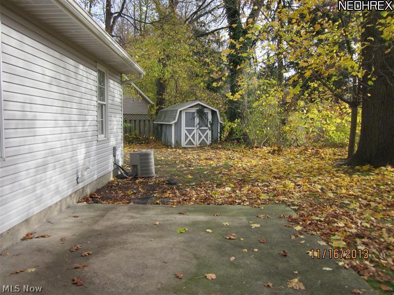 924 Bridge Road Akron, OH 44312 - Photo 15 of 16 Gallery Image 15