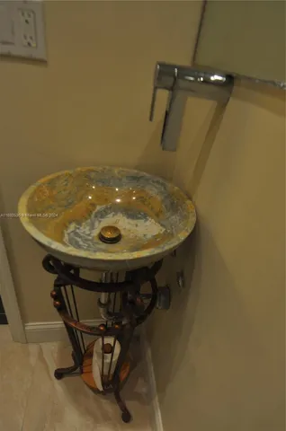 $295,000 | 1600 South Ocean Drive, Unit 10C, Hollywood, FL 33019