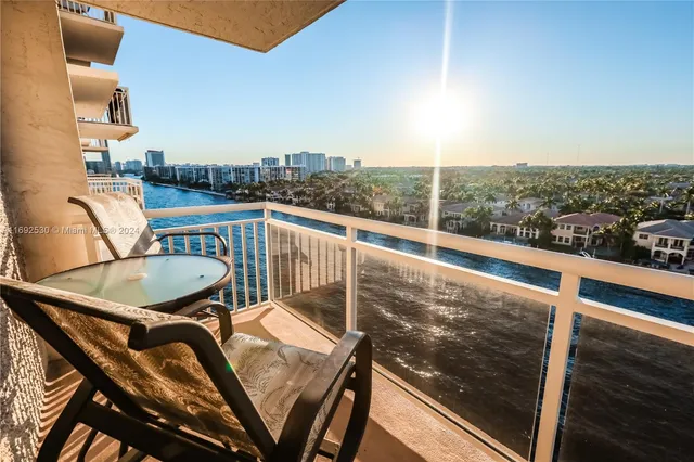 $295,000 | 1600 South Ocean Drive, Unit 10C, Hollywood, FL 33019