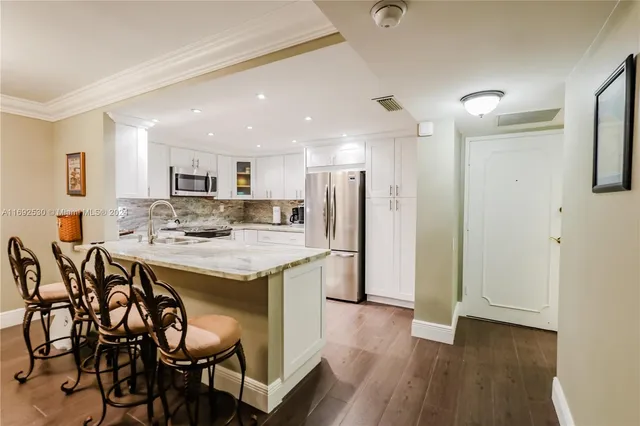 $295,000 | 1600 South Ocean Drive, Unit 10C, Hollywood, FL 33019