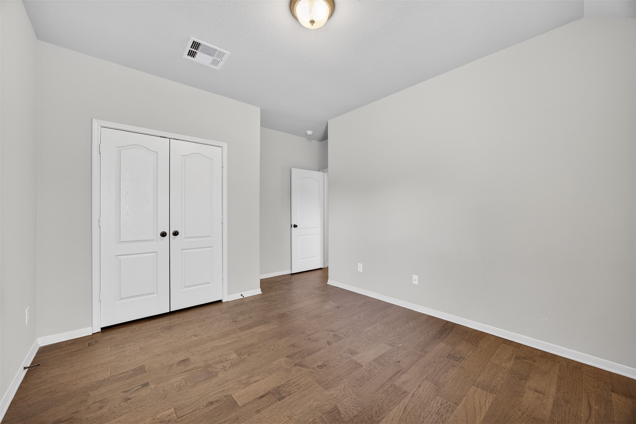 2009 Scissor Tail Road Pearland, TX 77581 - Photo 30 of 41 a view of an empty room