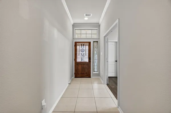 a view of an entryway of a house