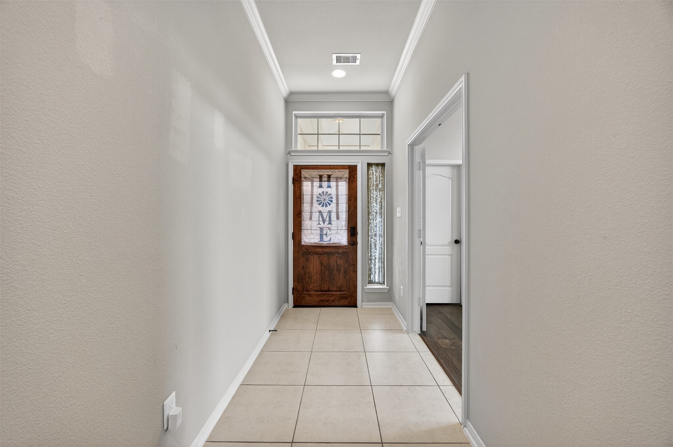 2009 Scissor Tail Road Pearland, TX 77581 - Photo 9 of 41 a view of an entryway of a house
