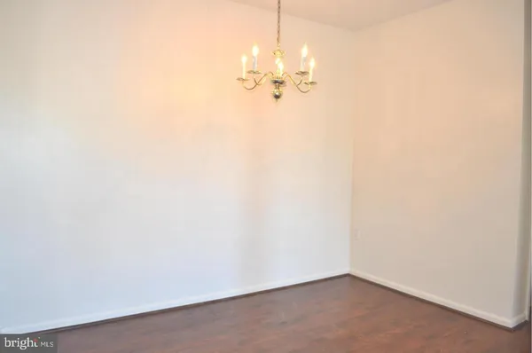 $2,000 | 8383 Buttress Lane, Unit 102, Manassas, VA 20110