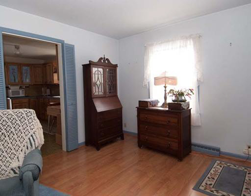 51934 Lily Road South Bend, IN 46637 - Photo 4 of 12 Gallery Image 4