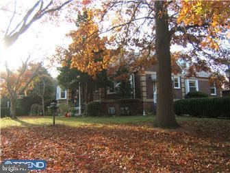 1264 Center Road Havertown, PA 19083 - Photo 4 of 12 Exterior Side