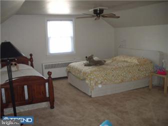 1264 Center Road Havertown, PA 19083 - Photo 9 of 12 Bedroom 2