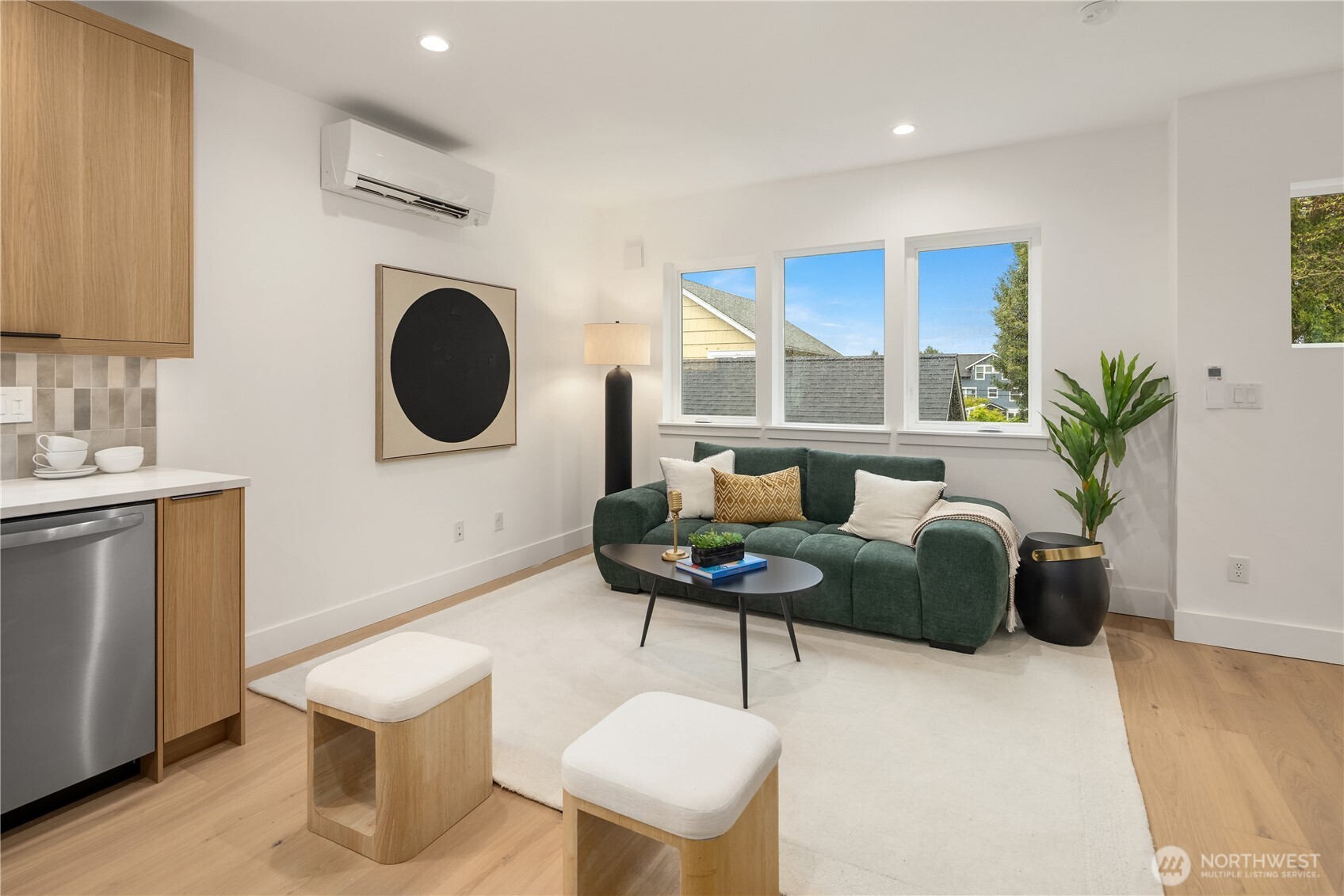 537 North 70th Street Seattle, WA 98103 - Photo 12 of 23