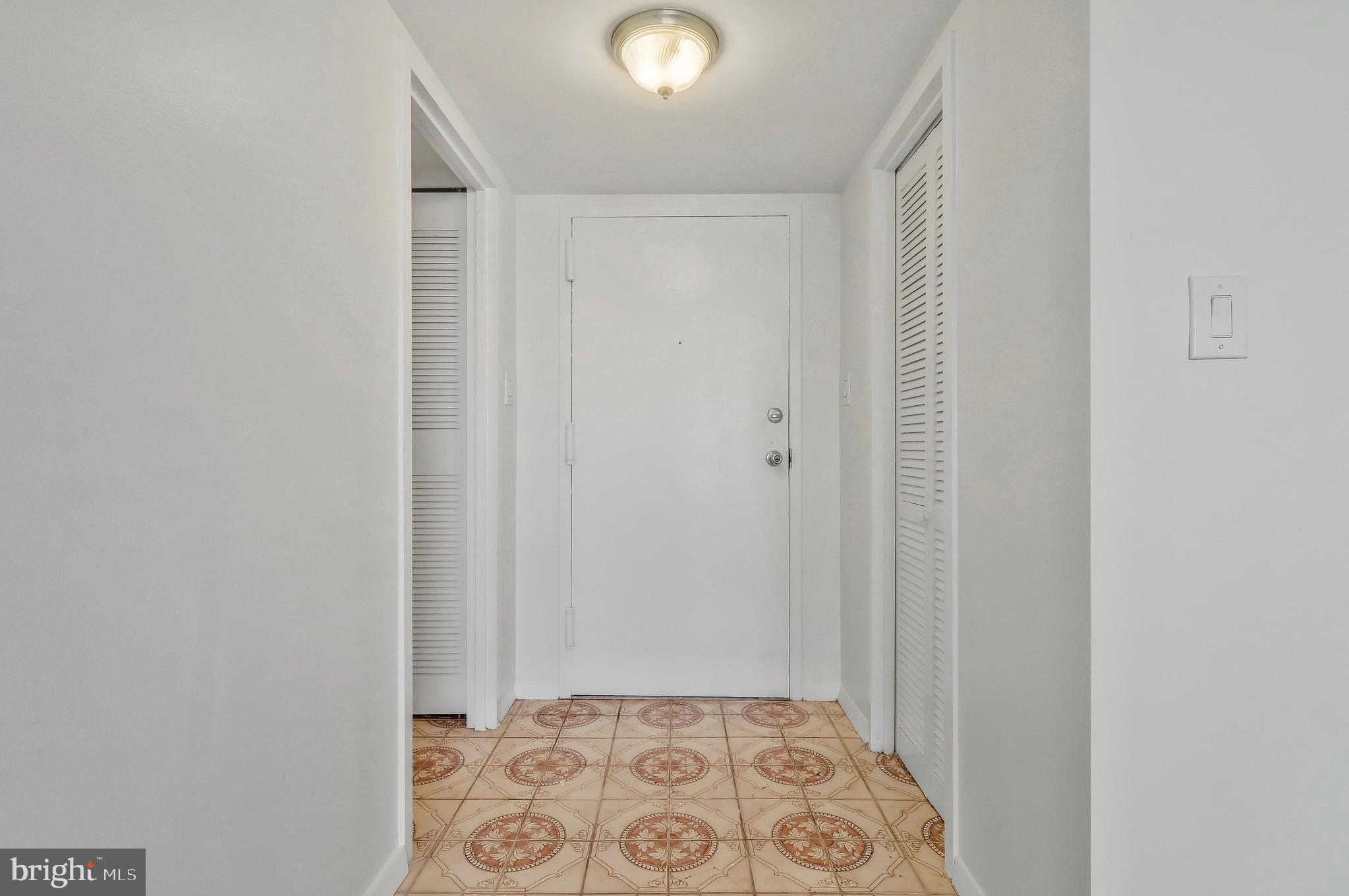 1836 Metzerott Road, Unit 1507 Adelphi, MD 20783 - Photo 5 of 16 Gallery Image 5