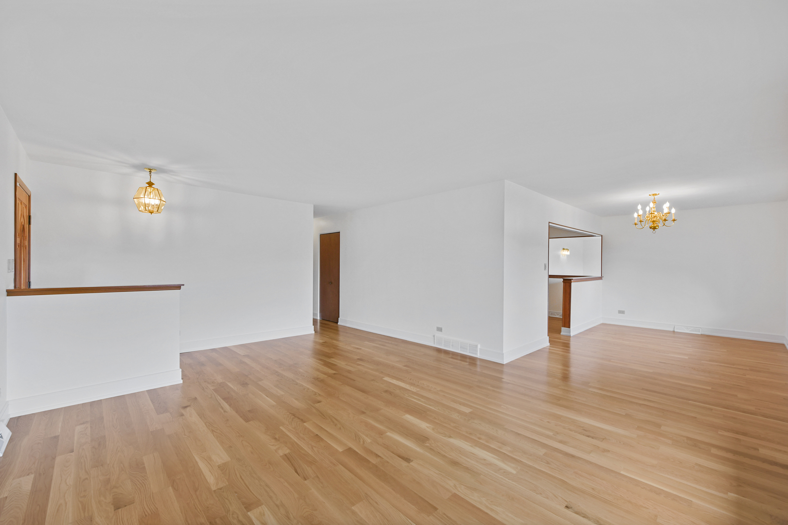 825 Ottawa Avenue Park Ridge, IL 60068 - Photo 3 of 23 Gallery Image 3