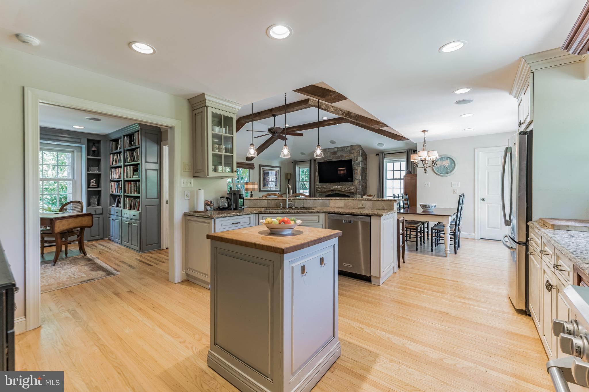 318 Chamounix Road Wayne, PA 19087 - Photo 16 of 37