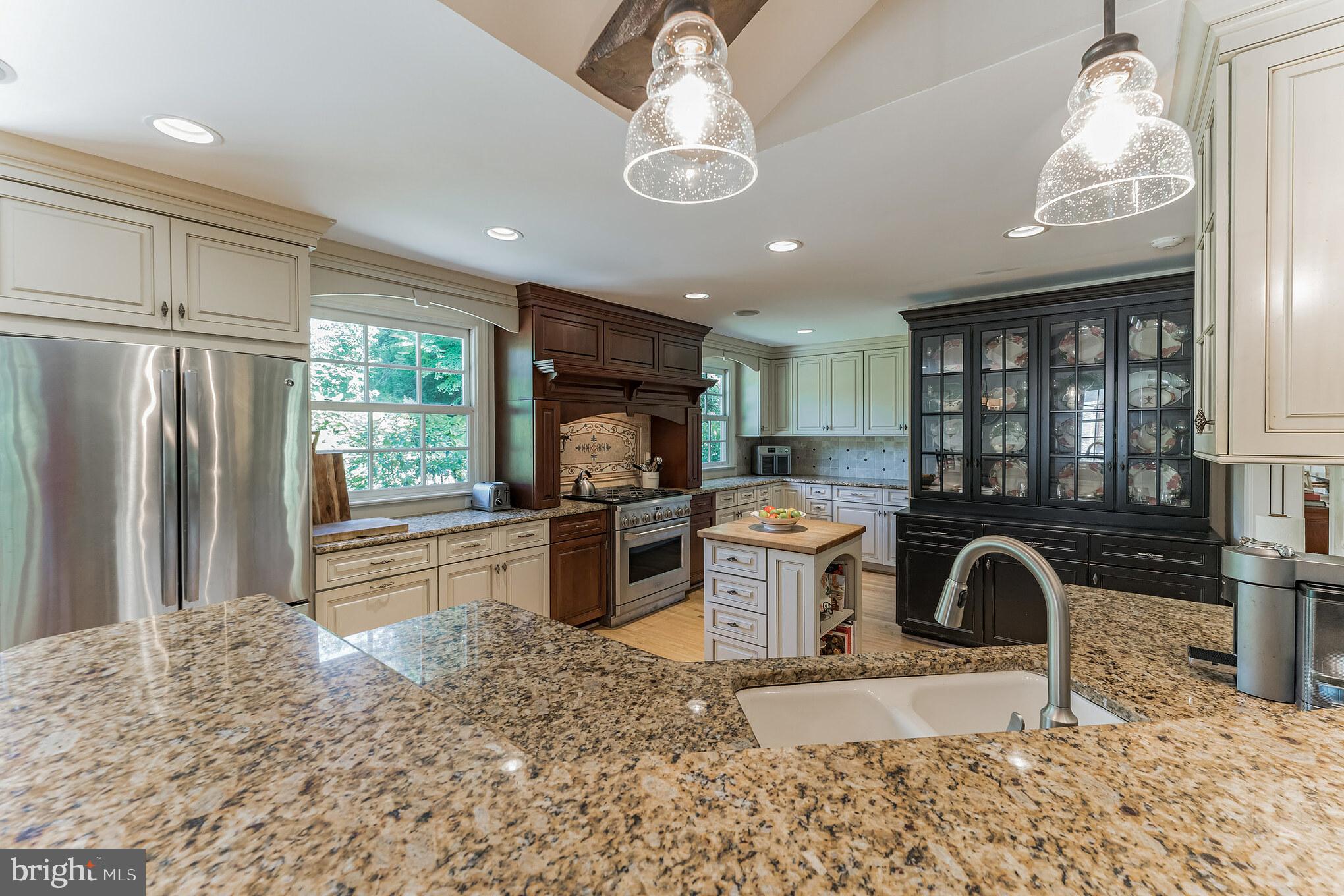 318 Chamounix Road Wayne, PA 19087 - Photo 19 of 37