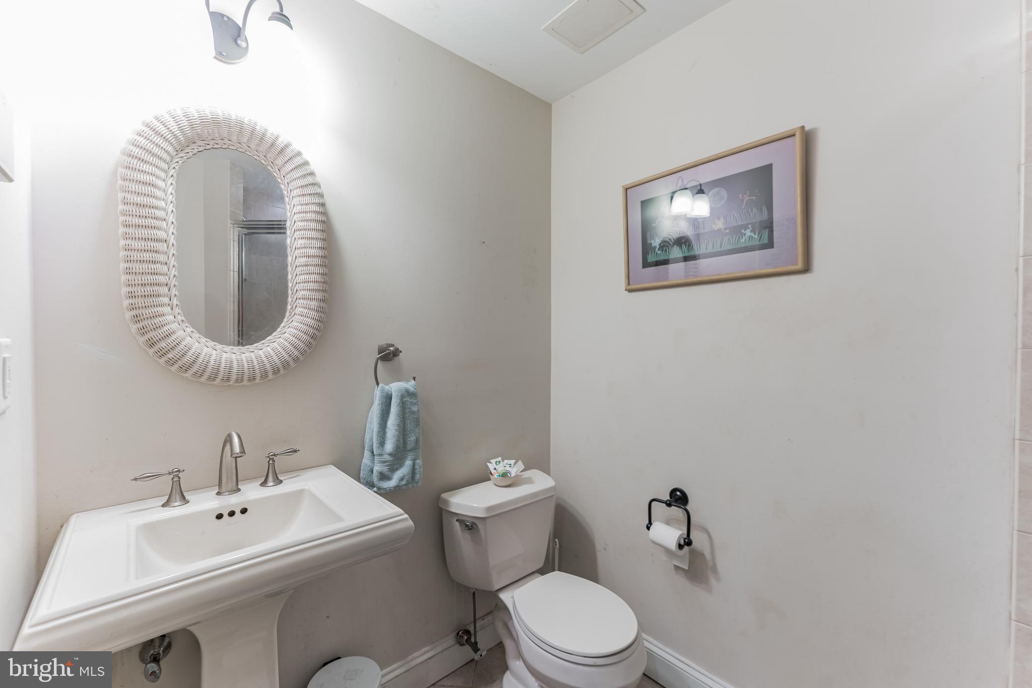 318 Chamounix Road Wayne, PA 19087 - Photo 31 of 37