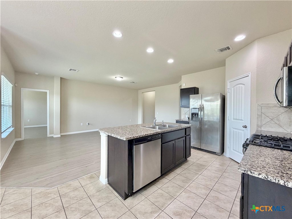 1416 Fort Dessau Road Pflugerville, TX 78660 - Photo 9 of 32 Gallery Image 9