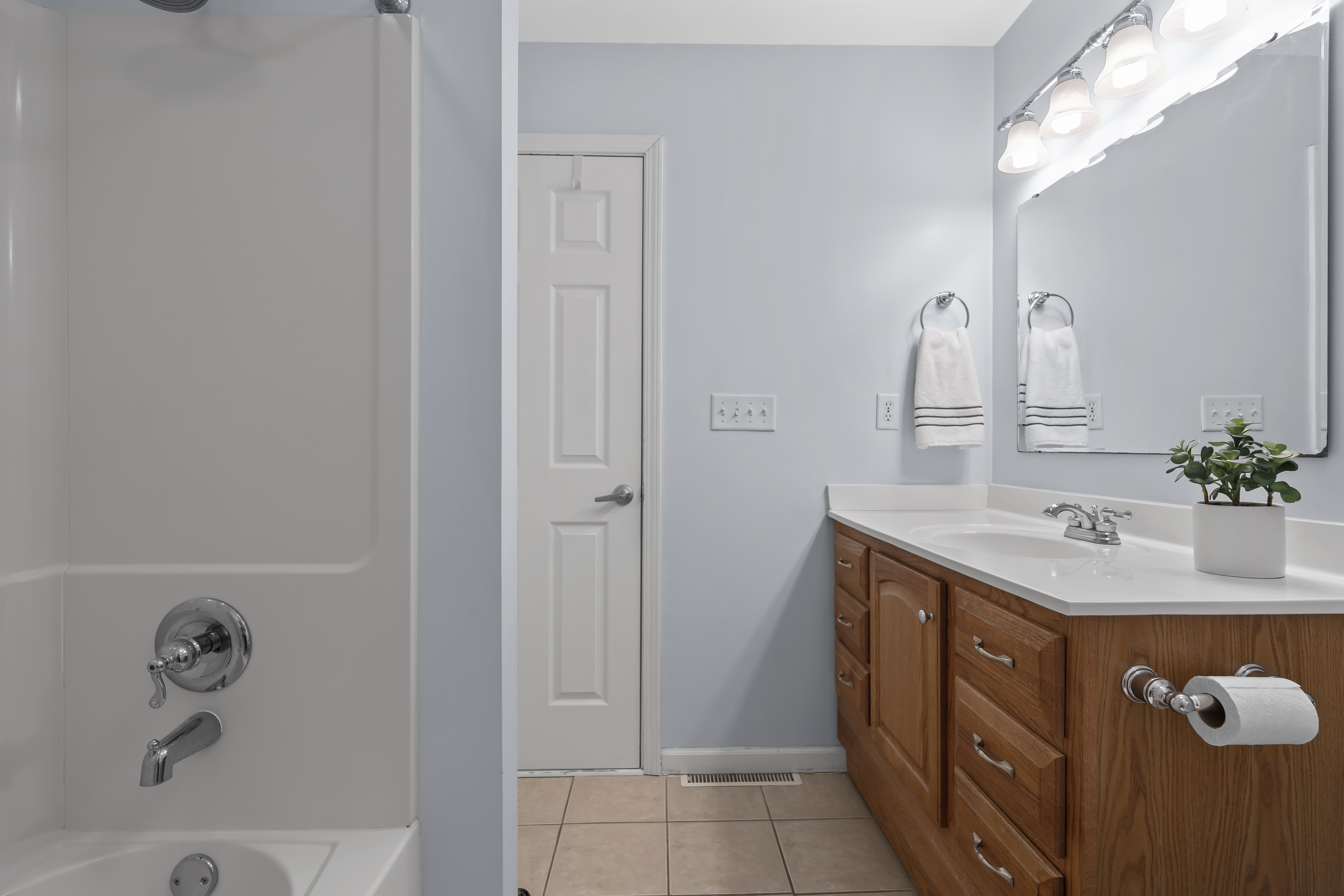 753 Boulder Road Indianapolis, IN 46217 - Photo 35 of 64 Gallery Image 35