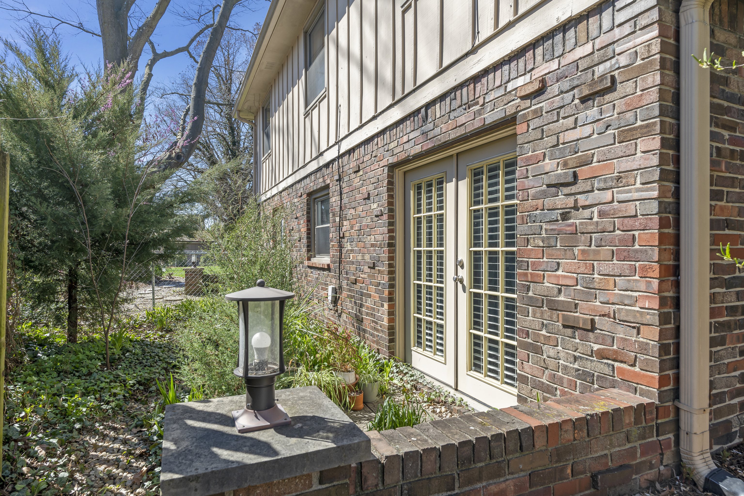 753 Boulder Road Indianapolis, IN 46217 - Photo 60 of 64 Gallery Image 60