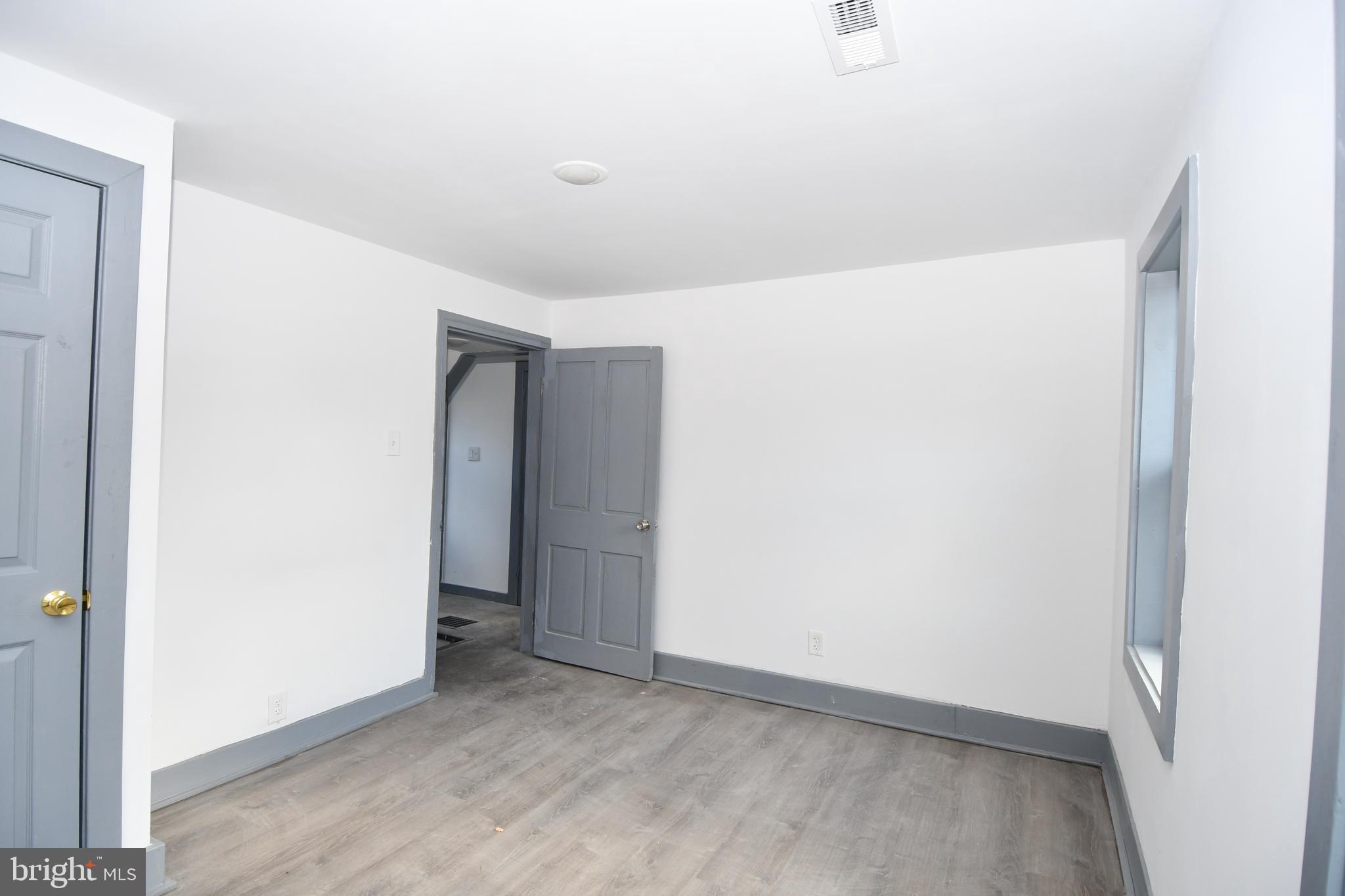 780 White Hall Road Littlestown, PA 17340 - Photo 7 of 19 a view of an empty room