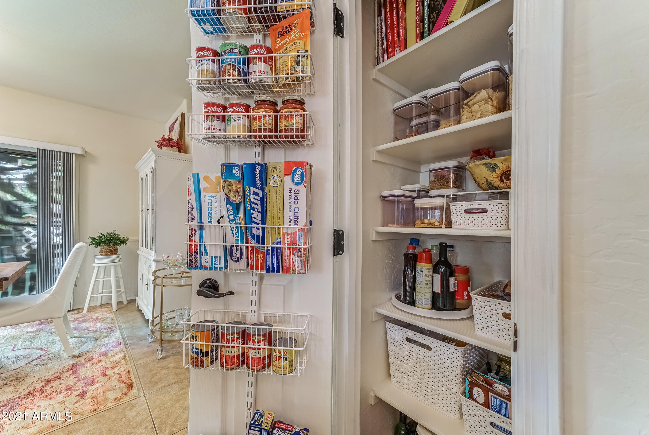 3928 South Rim Road Gilbert, AZ 85297 - Photo 16 of 54 115-Pantry