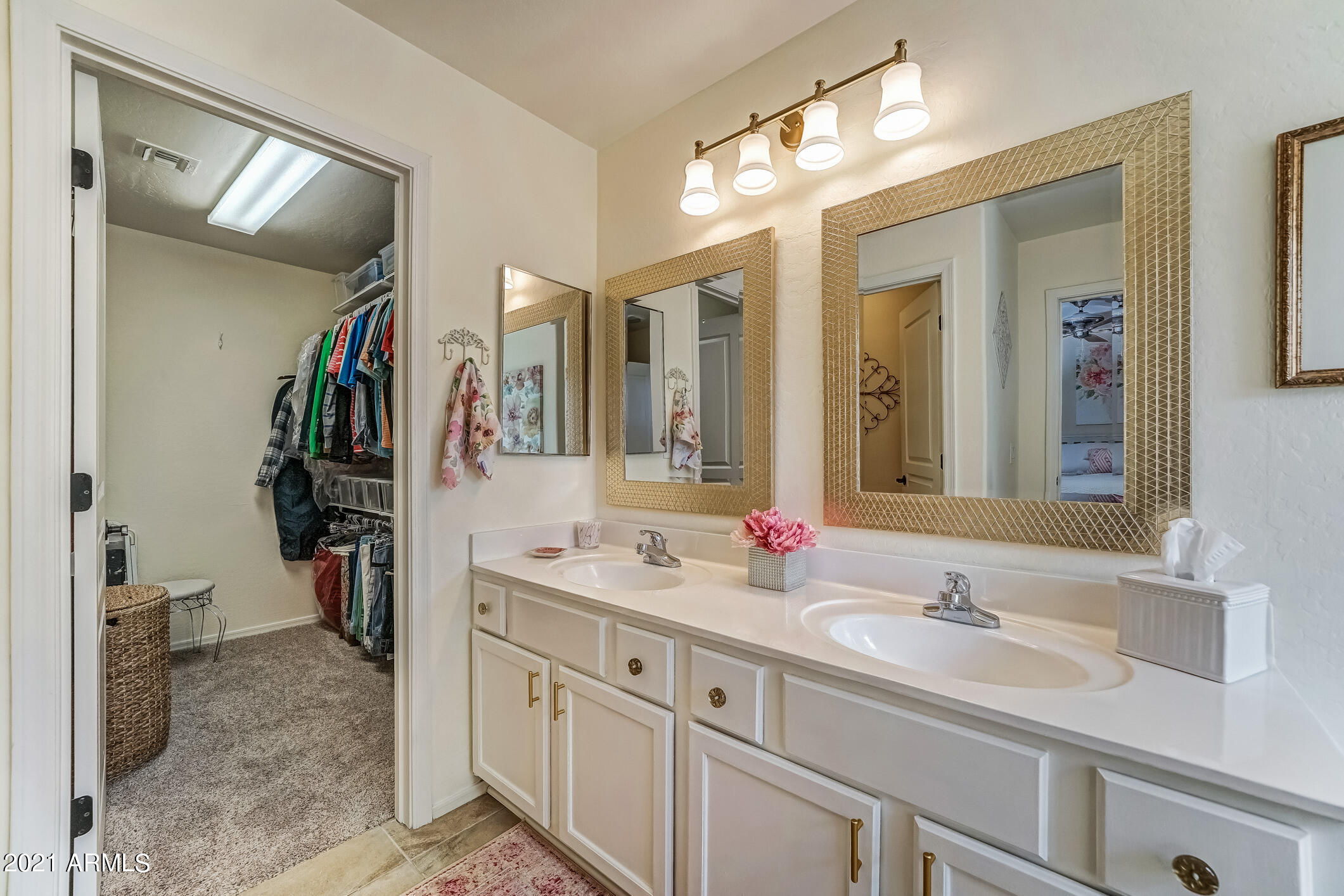 3928 South Rim Road Gilbert, AZ 85297 - Photo 24 of 54 123-MasterBath_1