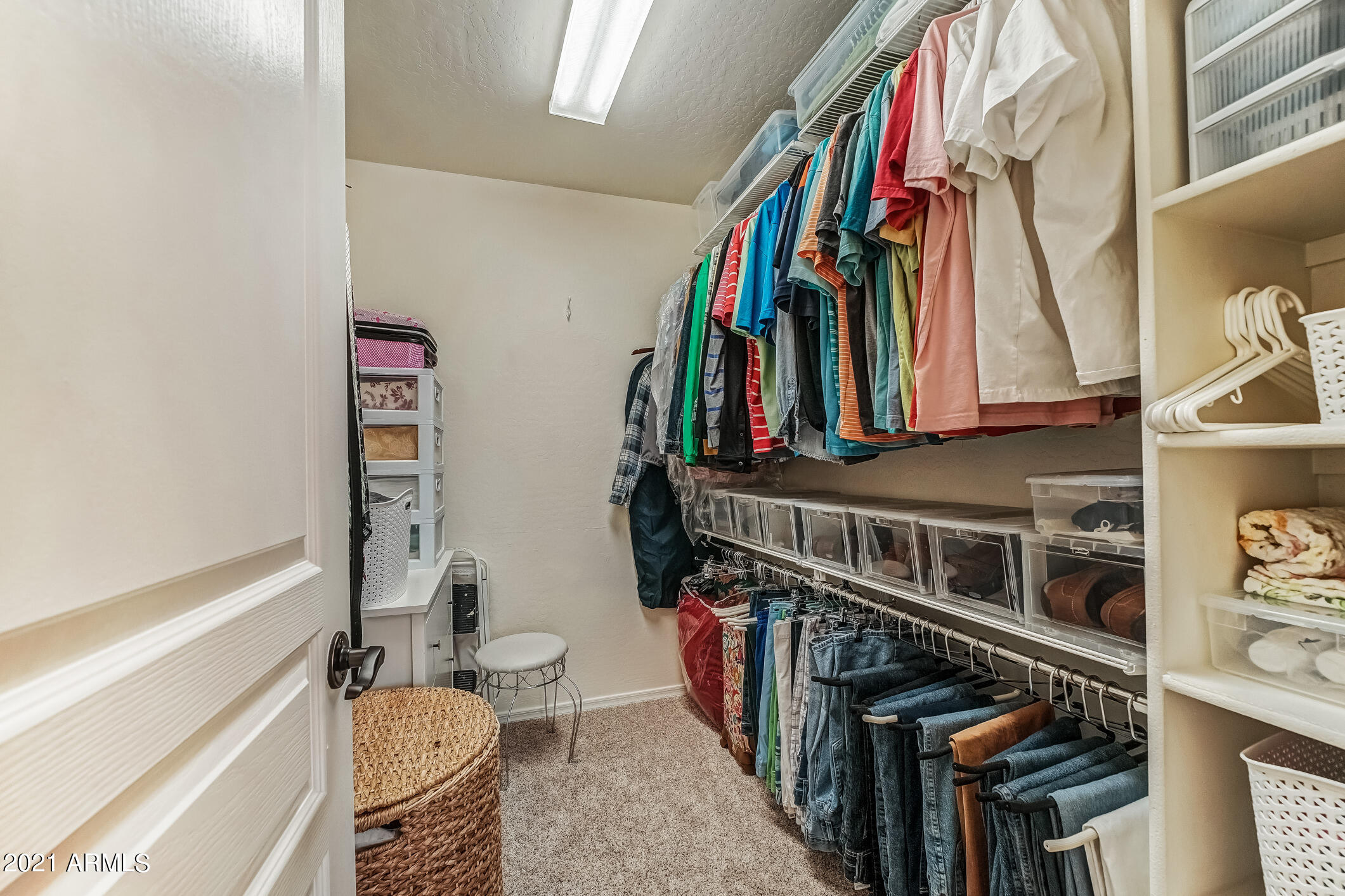 3928 South Rim Road Gilbert, AZ 85297 - Photo 25 of 54 124-MasterCloset