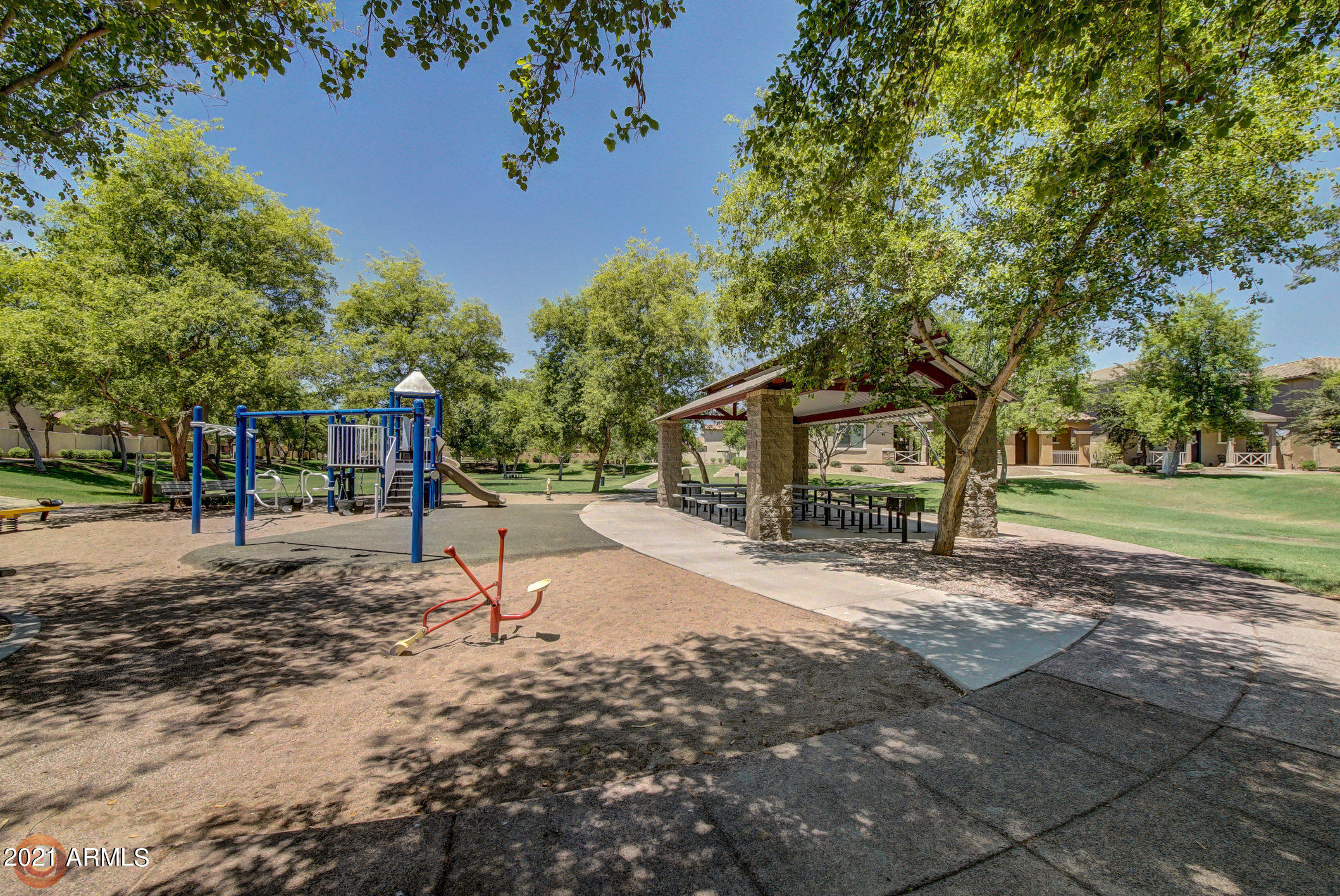 3928 South Rim Road Gilbert, AZ 85297 - Photo 49 of 54 404-Villages_Playlot