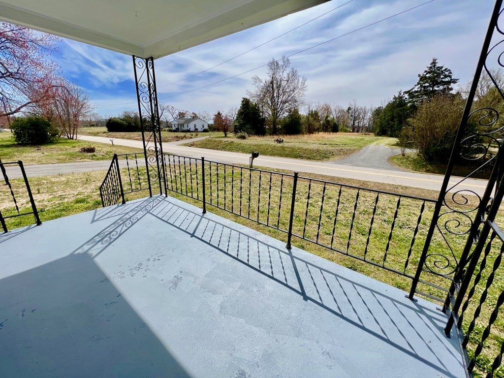 2401 Indian Oak Road Crewe, VA 23930 - Photo 29 of 47 Gallery Image 29