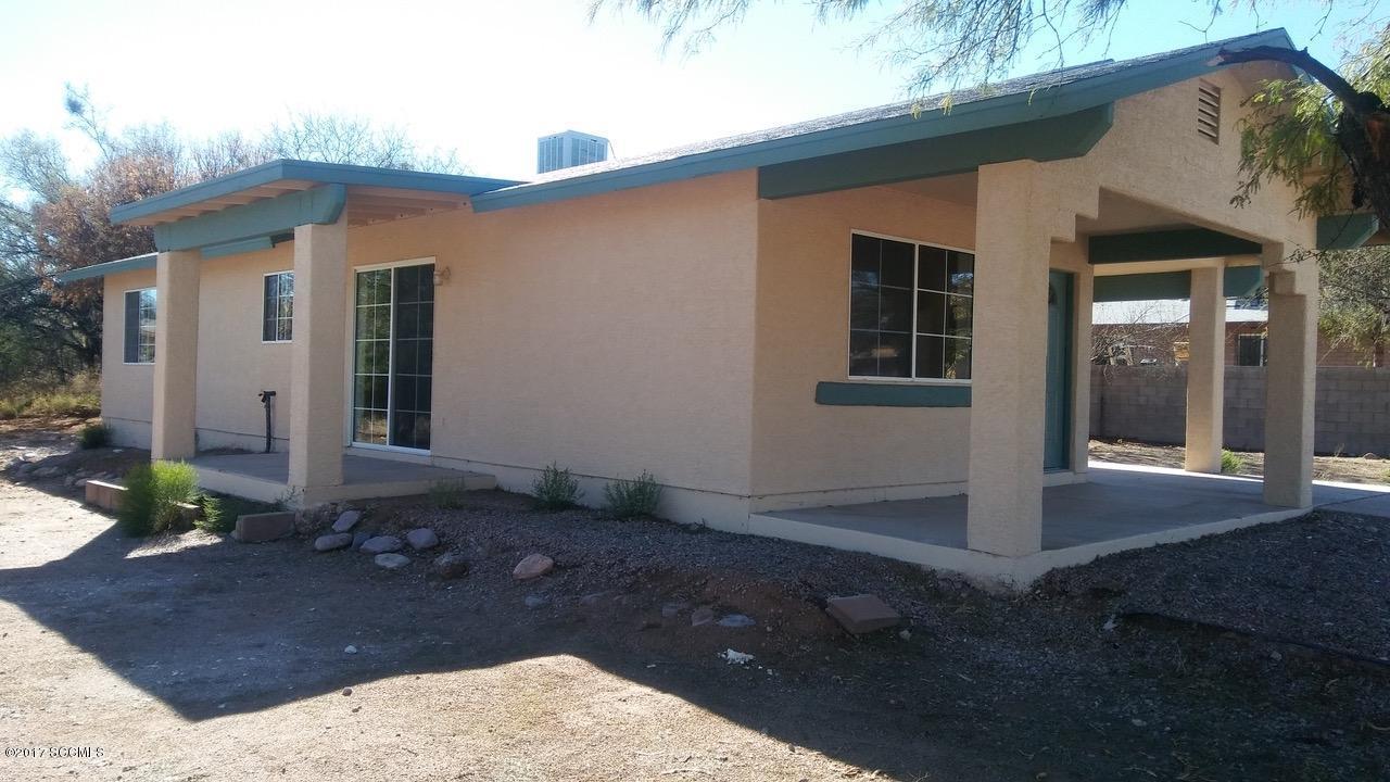 453 Via Lechuza Rio Rico, AZ 85648 - Photo 2 of 5