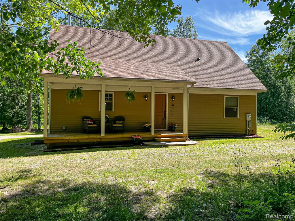 2580 Long Lake Road Lapeer, MI 48446 - Photo 23 of 79 Gallery Image 23
