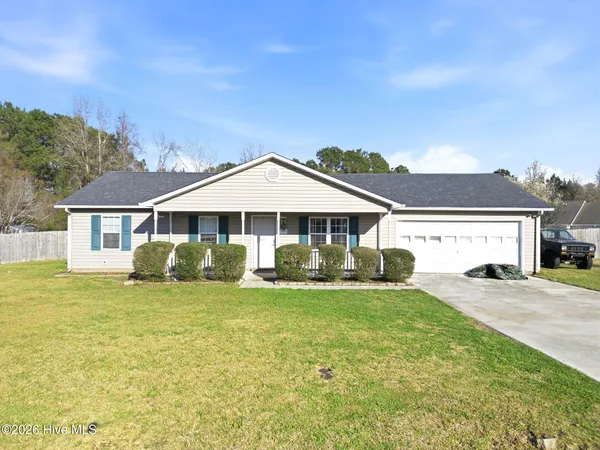 $250,000 | 106 North Ivy Drive, Hubert, NC 28539