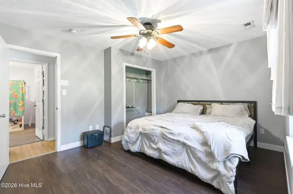 $250,000 | 106 North Ivy Drive, Hubert, NC 28539