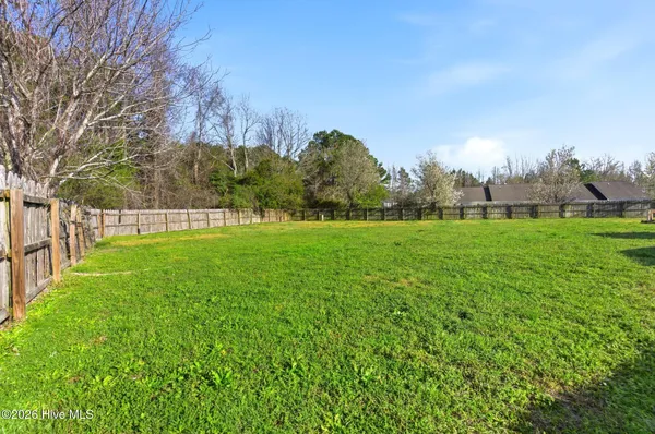 $250,000 | 106 North Ivy Drive, Hubert, NC 28539